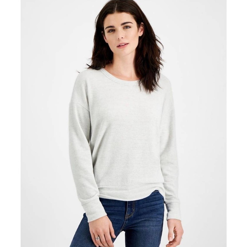 Hippie Rose Juniors Cutout-Back Knit Top M long sleeve crewneck